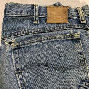 Vintage lee thrashed mom/ dad jeans